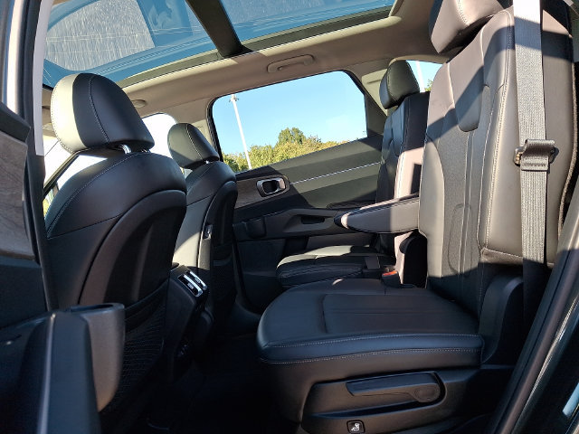 Used 2023 Kia Sorento X-Line EX AWD/4WD image 10