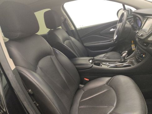 Used 2019 Buick Envision Essence AWD/4WD image 21
