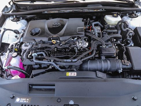 Used 2025 Toyota Camry LE w/ Convenience Package FWD image 26