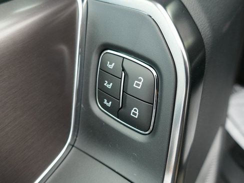 New 2026 Ford F350 Platinum w/ FX4 Off-Road Package image 17