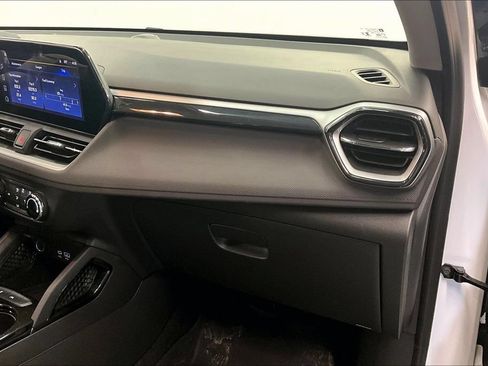 Used 2024 Chevrolet TrailBlazer LS w/ LS Convenience Package FWD image 15