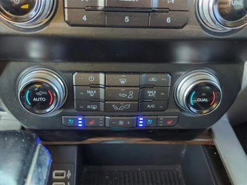 Used 2019 Ford F150 Lariat w/ Equipment Group 502A Luxury image 18