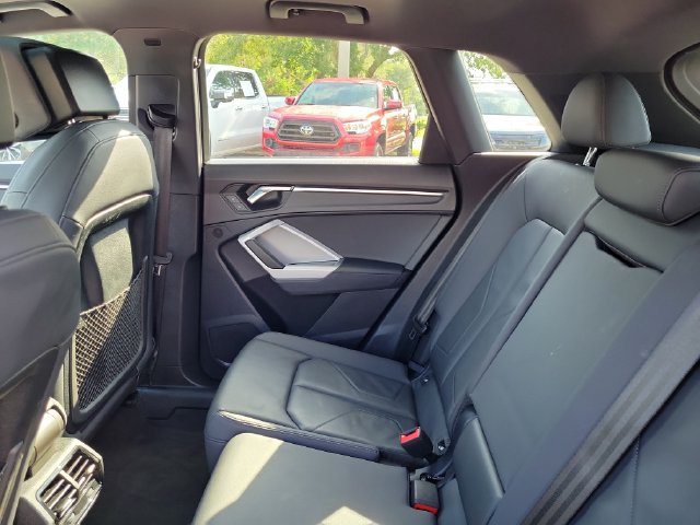 Used 2024 Audi Q3 2.0T Premium AWD/4WD image 15