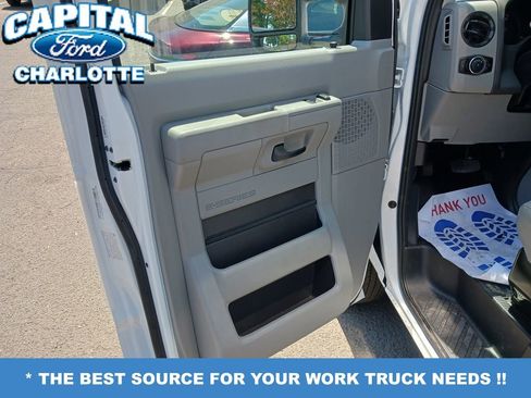 New 2027 Ford E-350 and Econoline 350 Super Duty w/ Power Equipment Group RWD image 9