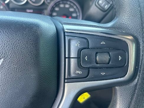 Used 2020 Chevrolet Silverado 1500 LT RWD image 13