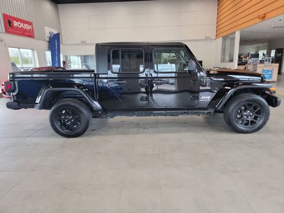 Used 2023 Jeep Gladiator Overland