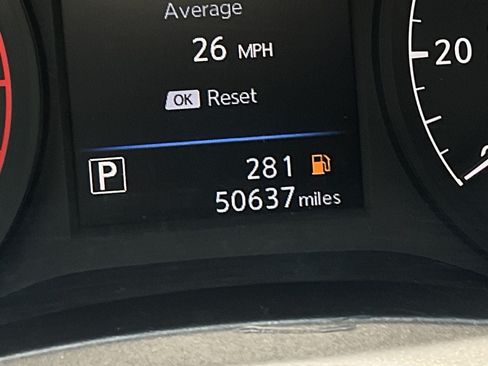 Used 2024 Nissan Altima 2.5 S FWD image 40