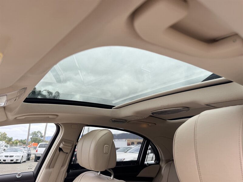 Used 2018 Mercedes-Benz S 560 Sedan image 20
