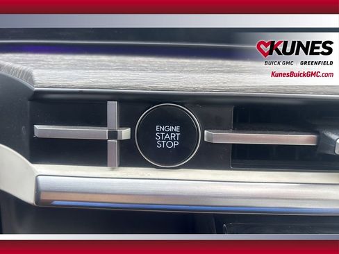 Used 2024 Hyundai Santa Fe Limited image 29