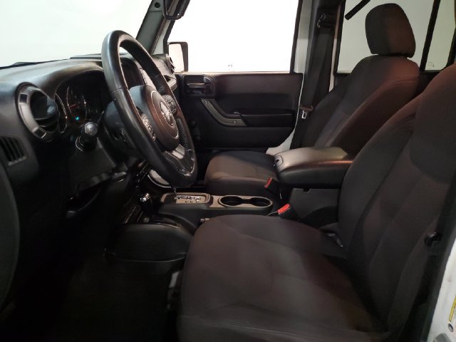 Used 2017 Jeep Wrangler Unlimited Sport AWD/4WD image 11
