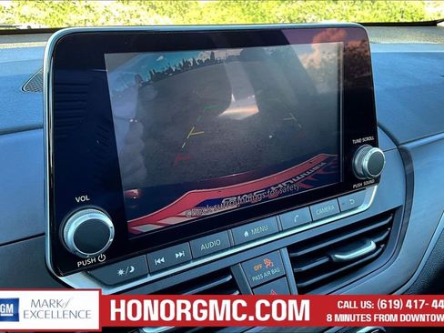 Used 2023 Nissan Altima 2.5 SV image 13