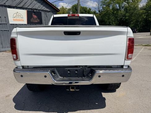 Used 2015 RAM 2500 Laramie AWD/4WD image 6