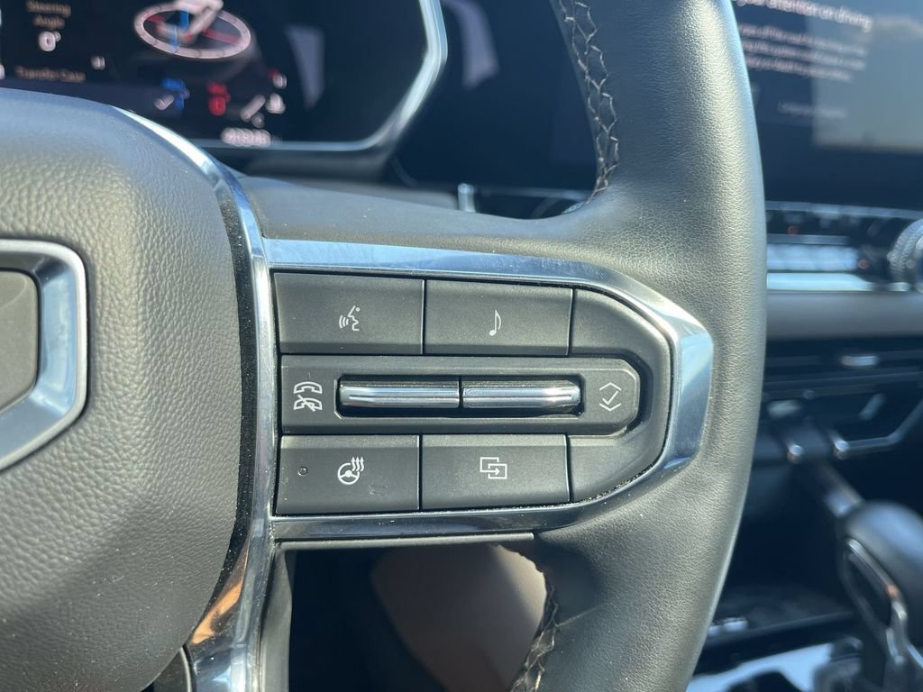 Used 2023 GMC Canyon Denali AWD/4WD image 20