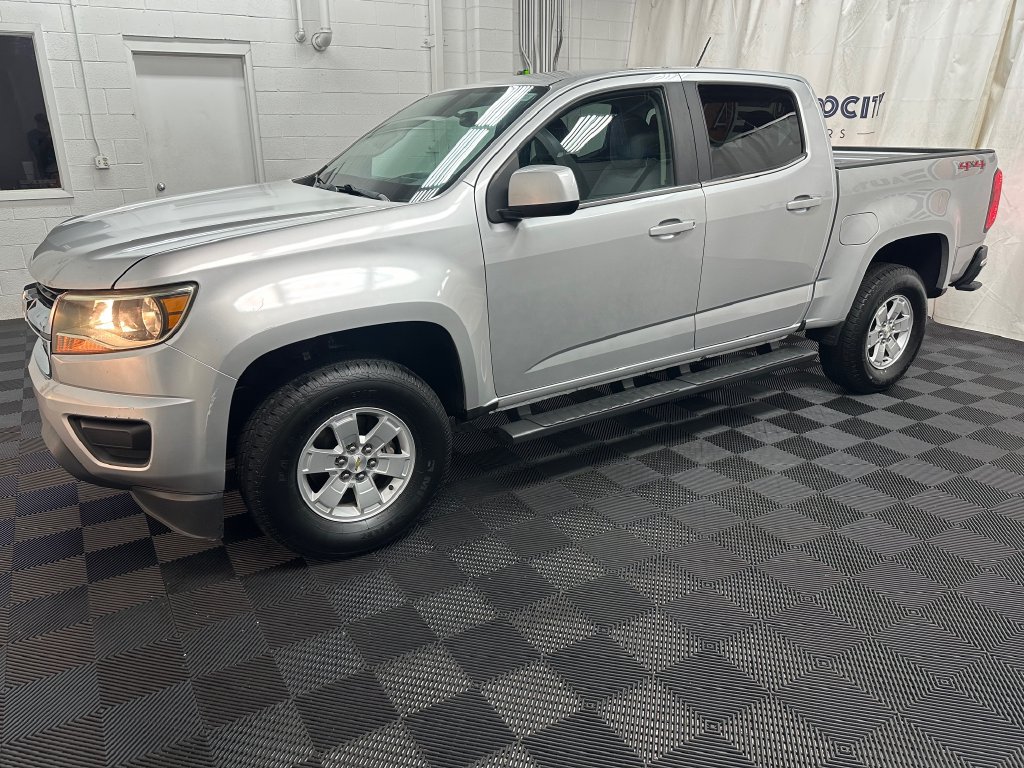 Used 2020 Chevrolet Colorado W/T w/ WT Convenience Package AWD/4WD image 5