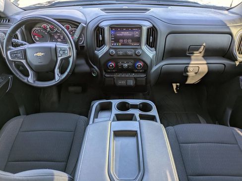 Used 2021 Chevrolet Silverado 1500 LT image 16