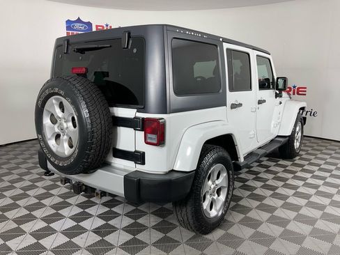 Used 2013 Jeep Wrangler Unlimited Sahara image 3