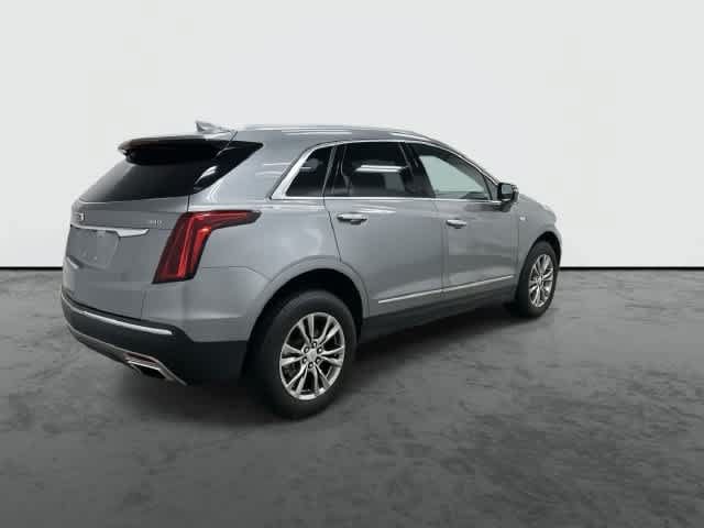 Used 2023 Cadillac XT5 Premium Luxury FWD image 4