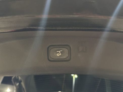 Certified 2024 Ford Edge SEL w/ Convenience Package image 38