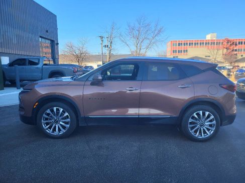 Used 2023 Chevrolet Blazer Premier w/ Driver Confidence II Package image 7