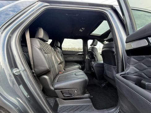 Used 2020 Hyundai Palisade Limited image 19