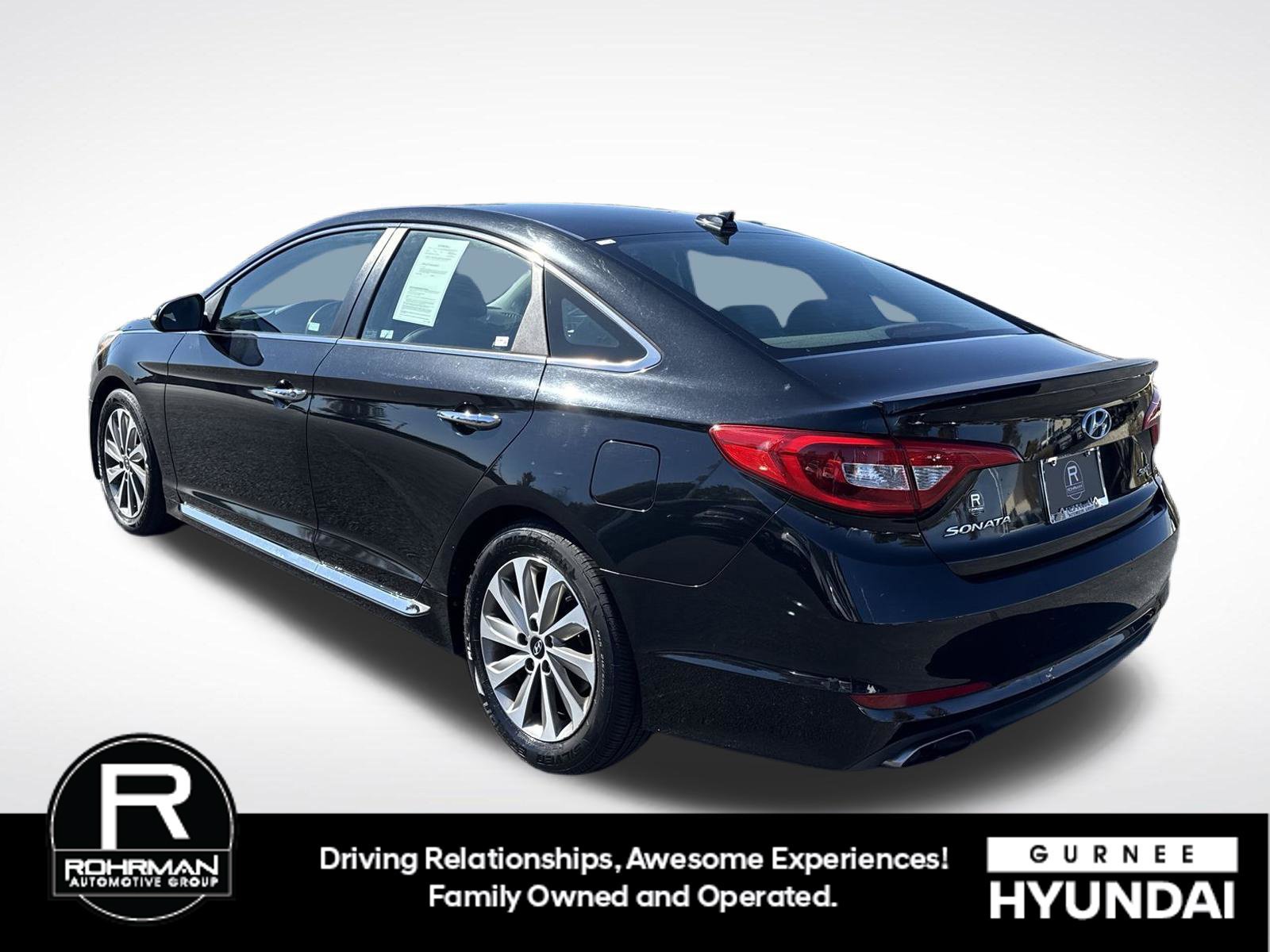 Used 2016 Hyundai Sonata Sport w/ Option Group 02 FWD image 6