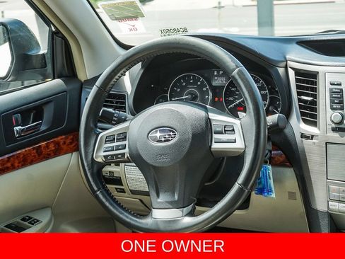 Used 2012 Subaru Outback 2.5i Limited AWD/4WD image 16