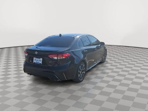 Used 2022 Toyota Corolla SE image 8