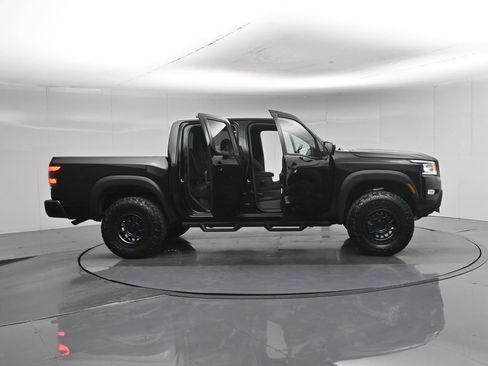 Used 2023 Nissan Frontier PRO-4X w/ Pro Convenience Package AWD/4WD image 4