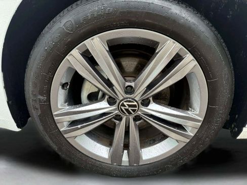 Used 2022 Volkswagen Jetta SE image 33