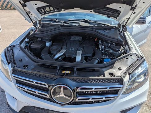 Used 2018 Mercedes-Benz GLS 550 4MATIC w/ Driver Assistance Package image 53