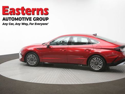 Used 2025 Hyundai Sonata SEL FWD image 61