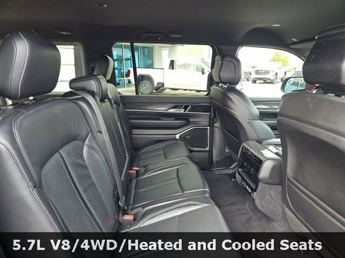 Used 2022 Jeep Wagoneer Series II image 31