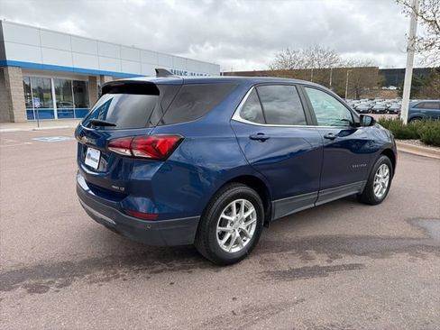 Used 2023 Chevrolet Equinox LT AWD/4WD image 6