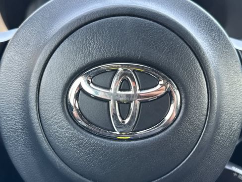 Used 2025 Toyota GR86 Premium RWD image 34