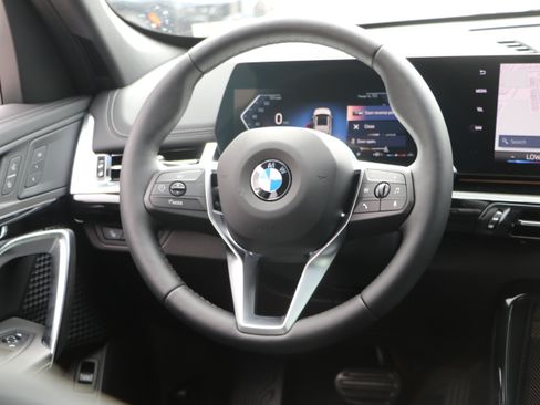 Used 2026 BMW X1 xDrive28i w/ Convenience Package AWD/4WD image 30
