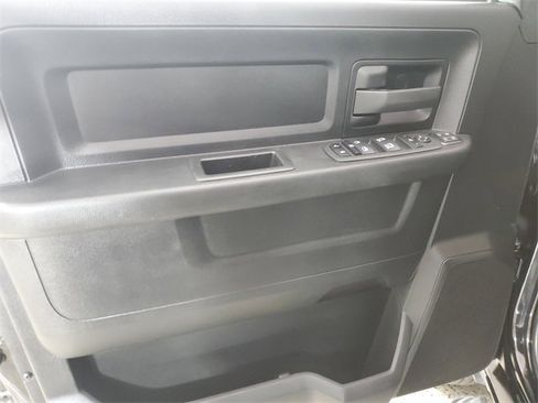 Used 2023 RAM 3500 Tradesman w/ Chrome Appearance Group image 17