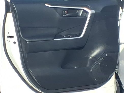 Certified 2025 Toyota RAV4 LE image 17