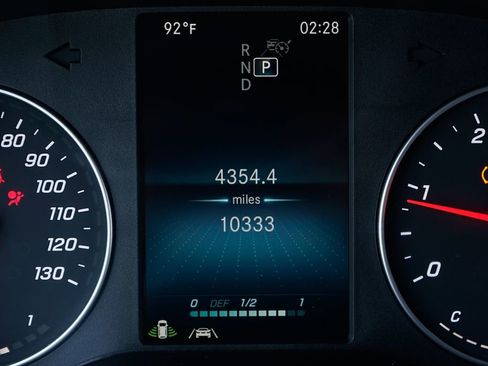 Used 2019 Mercedes-Benz Sprinter 2500 w/ Acoustic Package image 26