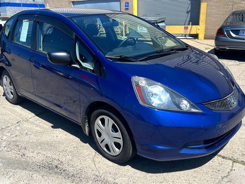 Used 2010 Honda Fit image 9