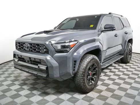Used 2025 Toyota 4Runner TRD Sport Premium AWD/4WD image 34