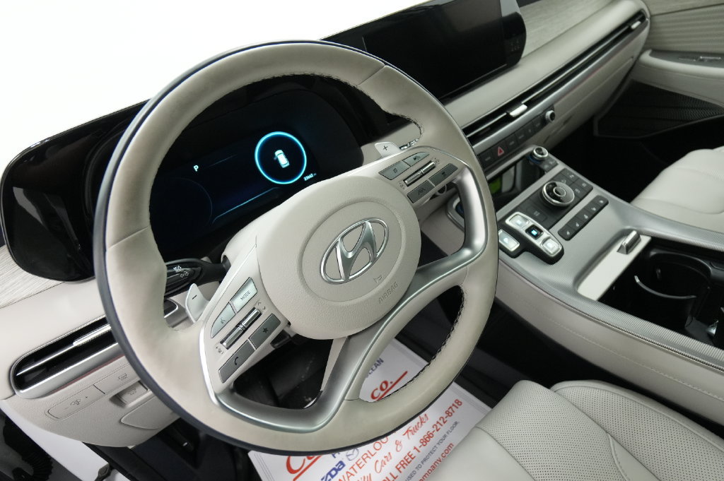 Used 2025 Hyundai Palisade Calligraphy AWD/4WD image 14