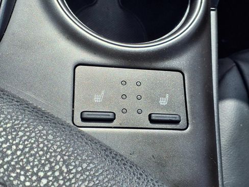 Used 2024 Toyota Camry XSE FWD image 12