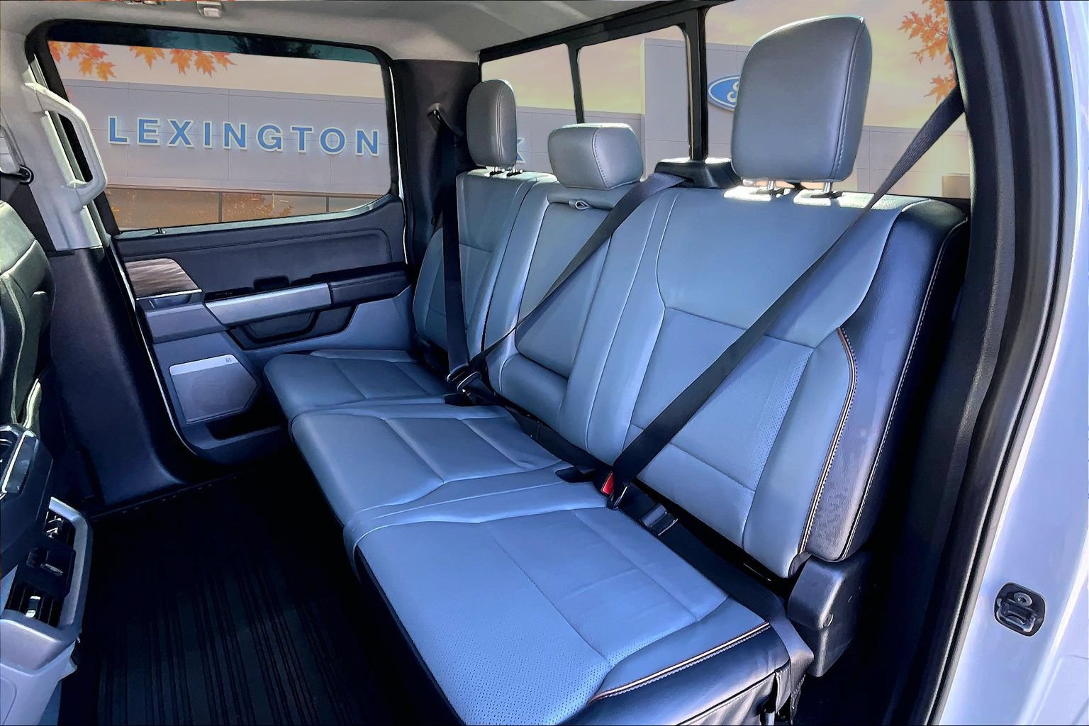 Used 2025 Ford F150 Lariat w/ Equipment Group 502A High AWD/4WD image 23