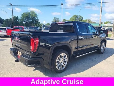 Used 2021 GMC Sierra 1500 Denali w/ Denali Ultimate Package AWD/4WD image 9