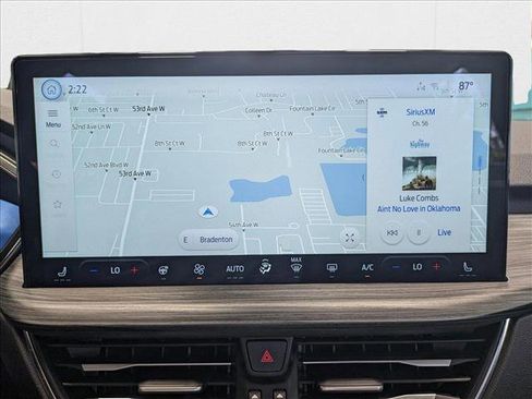 New 2025 Ford Escape SE w/ PHEV Premium Package image 13