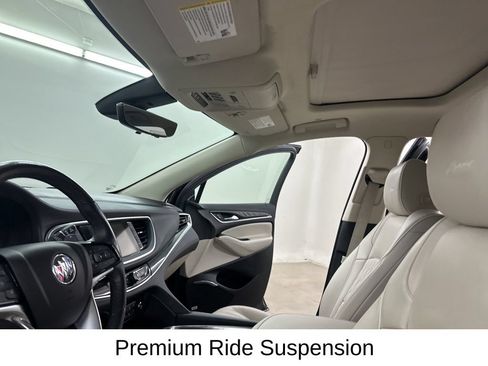 Used 2023 Buick Enclave Avenir w/ Avenir Technology Package AWD/4WD image 35
