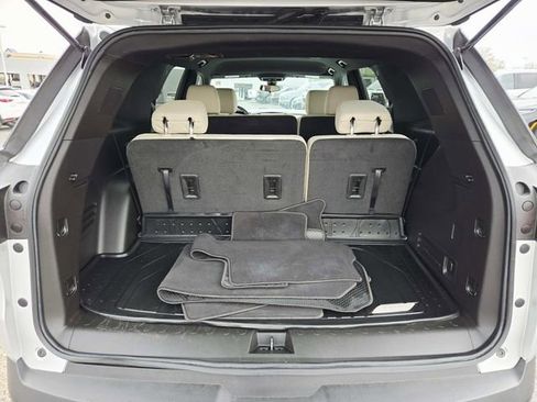 Certified 2022 Chevrolet Traverse LS image 11