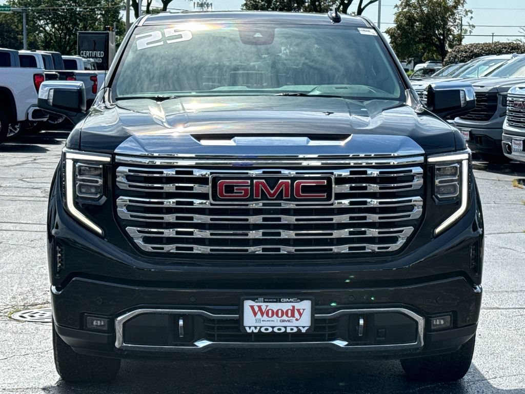 Certified 2025 GMC Sierra 1500 Denali AWD/4WD image 4