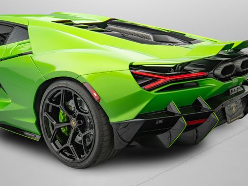 Used 2024 Lamborghini Revuelto AWD/4WD image 53