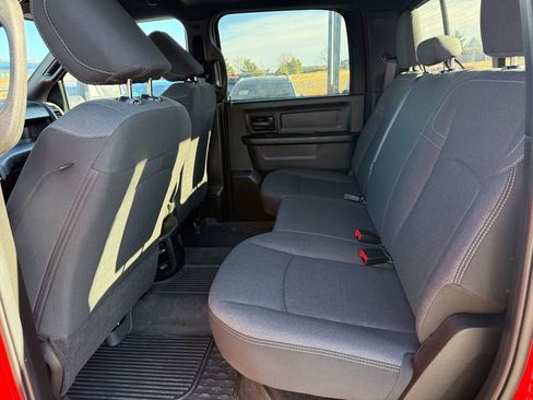 Used 2024 RAM 3500 Tradesman image 28